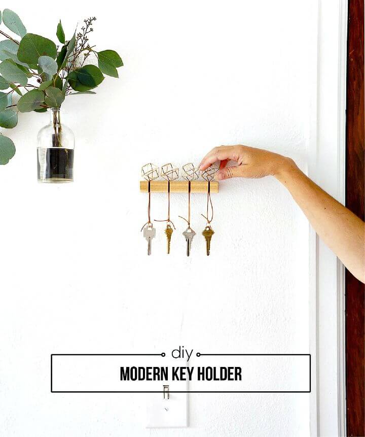 25 Cool DIY Key Holders