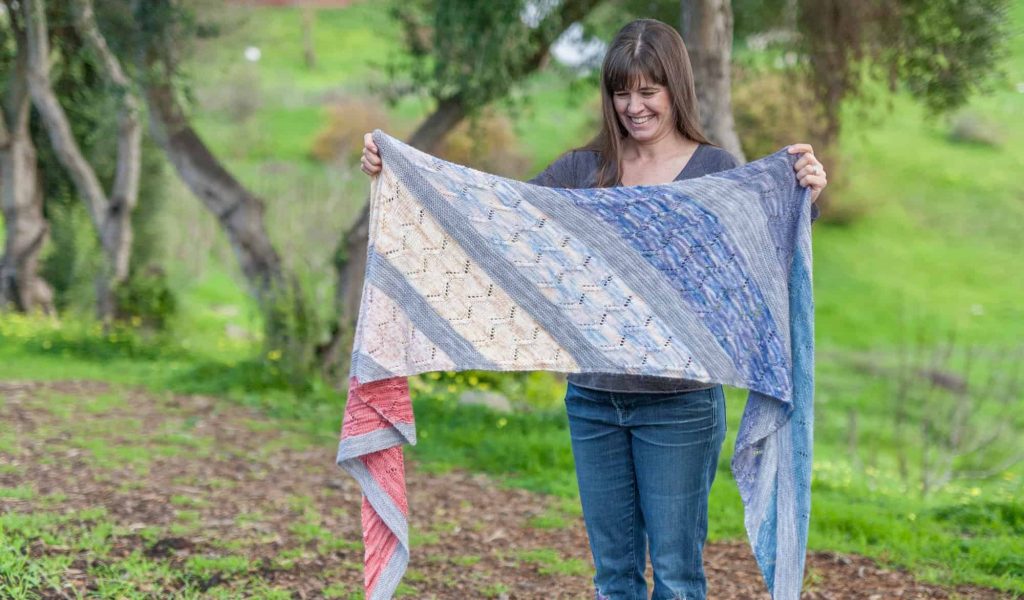 15 Amazing Oversized Knitted Wraps