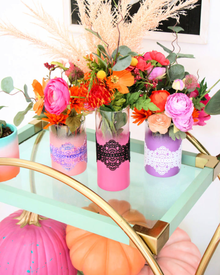 25 Amazing DIY Flower Vase Ideas