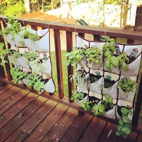 15+ Small Balcony Garden Railing Planter Ideas