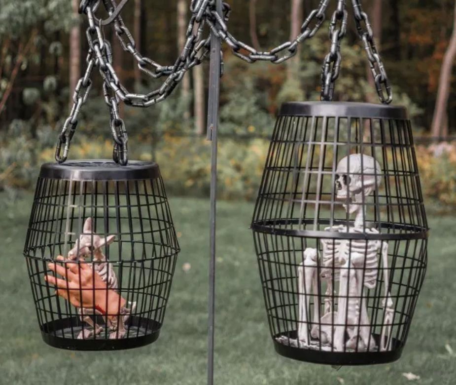 14 Amazing Outdoor Halloween Decoration Ideas