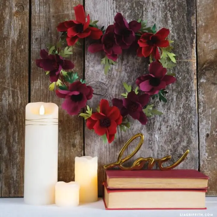 20 Amazing DIY Floral Wreath Ideas